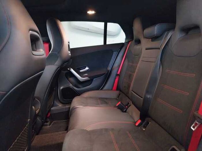 Mercedes-Benz CLA 35 AMG Shooting Brake 4-Matic AHK/Pano