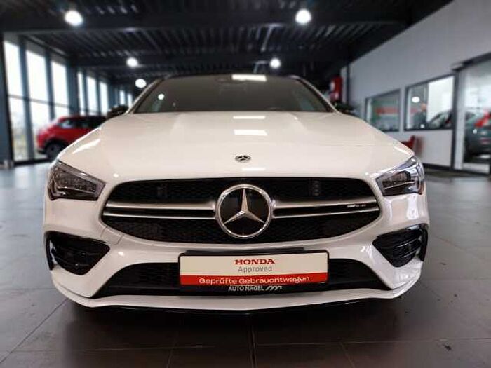 Mercedes-Benz CLA 35 AMG Shooting Brake 4-Matic AHK/Pano