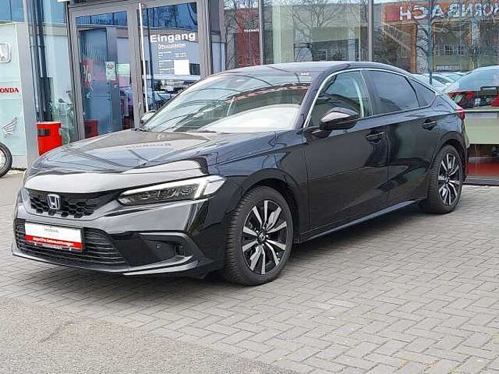 Honda Civic e:HEV Elegance/Allwetterreifen