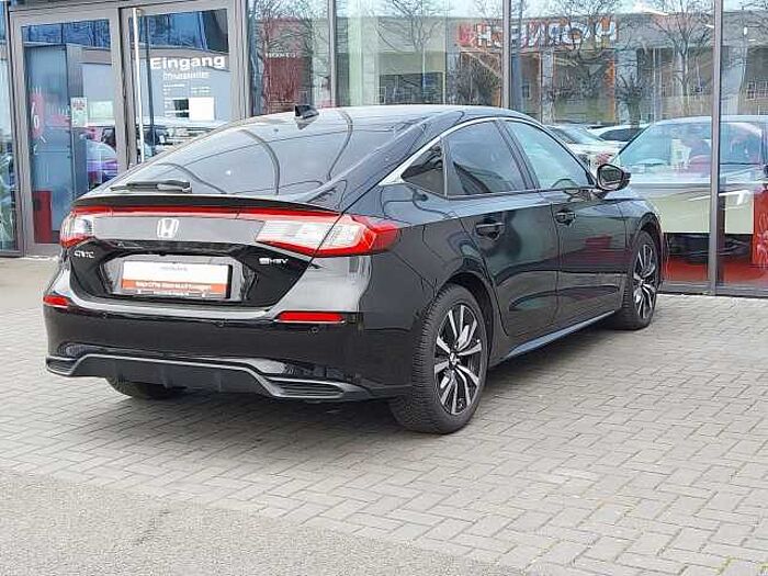 Honda Civic e:HEV Elegance/Allwetterreifen