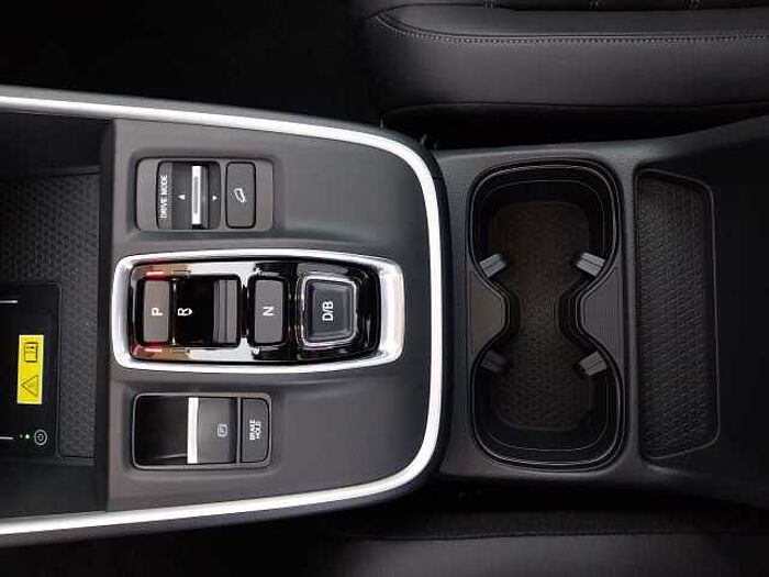 Honda CR-V 2,0 e:HEV Elegance AWD Navi/LED/Kamera