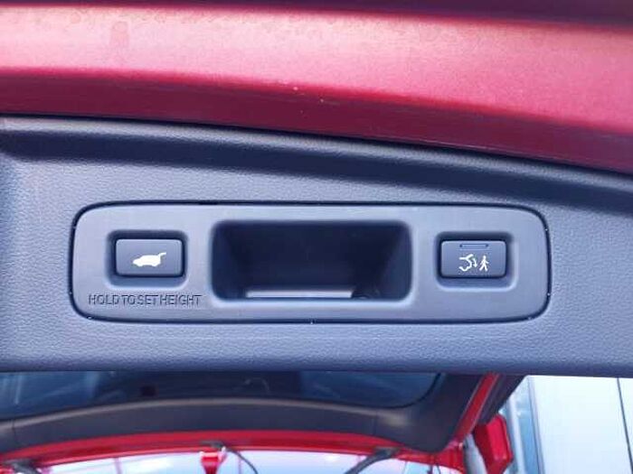 Honda CR-V 2,0 e:HEV Elegance AWD Navi/LED/Kamera