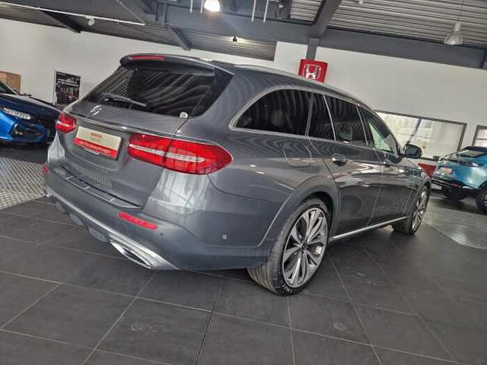 Mercedes-Benz E 220 T-Modell E 220 d AT 4Matic All-Terrain