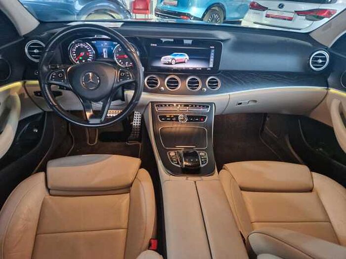 Mercedes-Benz E 220 T-Modell E 220 d AT 4Matic All-Terrain