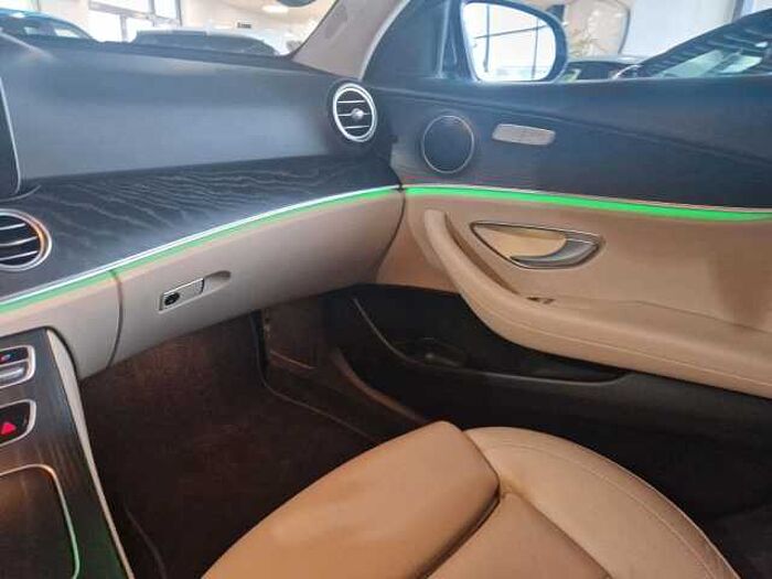 Mercedes-Benz E 220 T-Modell E 220 d AT 4Matic All-Terrain