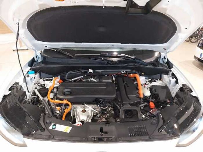 Honda ZR-V 2,0 e:HEV Advance Navi/Bose/LED