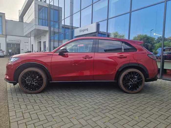 Honda ZR-V e:HEV Advance/20Zoll/Black Emblem/Spoiler