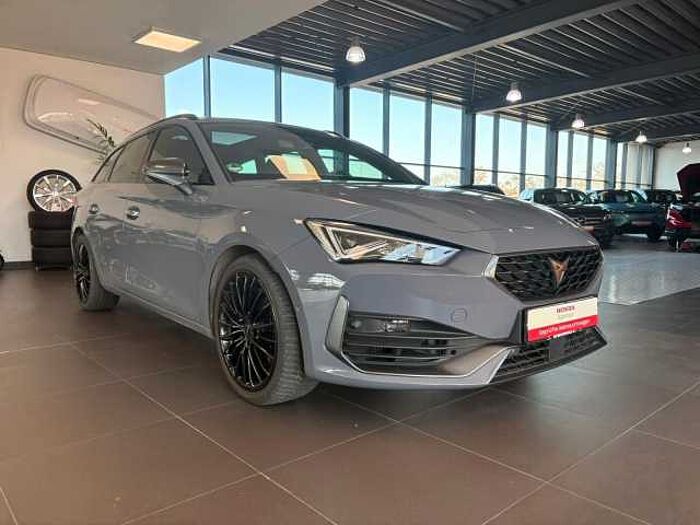 CUPRA Leon Sportstourer VZ 4Drive/AHK/PANO/Sonderlack