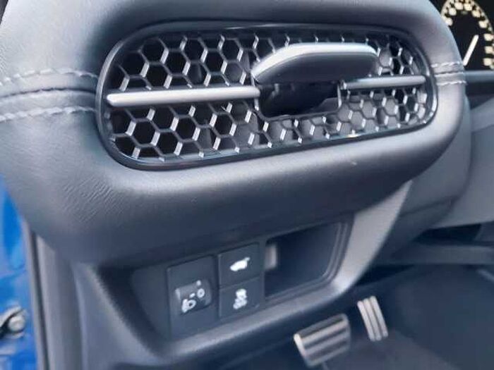 Honda ZR-V 2,0 e:HEV Sport Navi/LED/Kamera