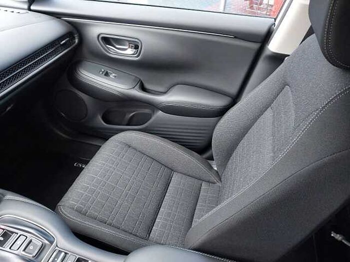 Honda ZR-V 2,0 e:HEV Elegance Navi/LED/Kamera