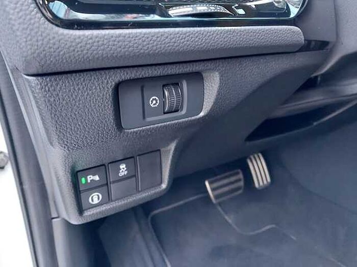 Honda Civic 2,0 e:HEV Advance Navi/LED/Kamera