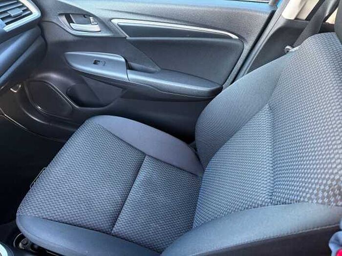 Honda Jazz 1,3 Comfort PDC v+h