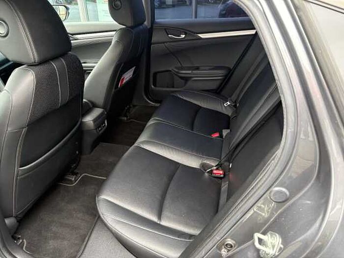 Honda Civic Lim. 4-trg. 1.5 Executive Navi/LED/AHK