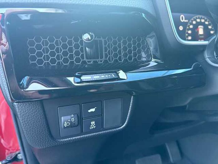 Honda CR-V 2,0 e:HEV Elegance AWD Navi/LED/Kamera