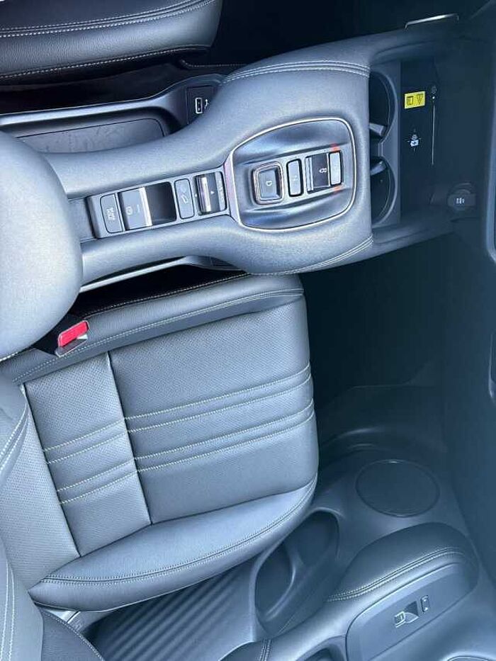 Honda ZR-V 2,0 e:HEV Advance AHK/Illumination/Black