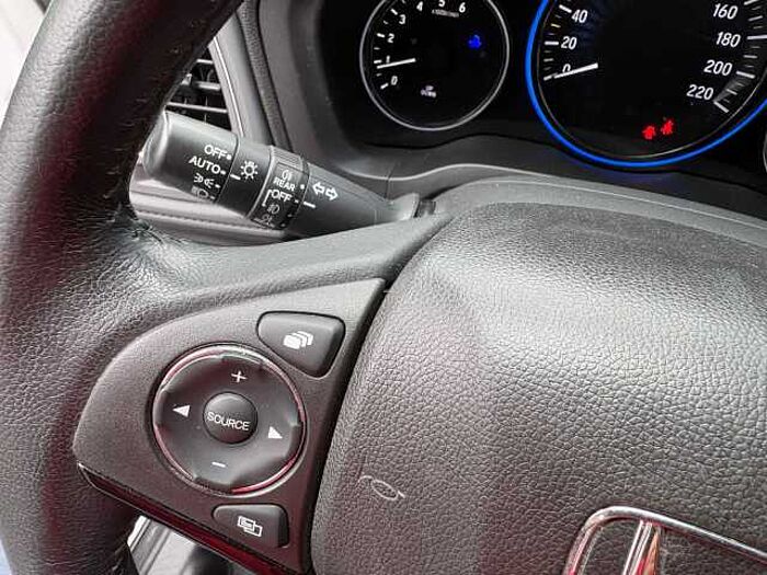 Honda HR-V 1,6 Elegance PDC/AHK