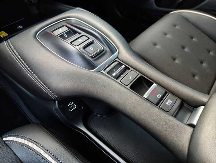 Honda ZR-V 2,0 e:HEV Sport Navi/LED/Kamera
