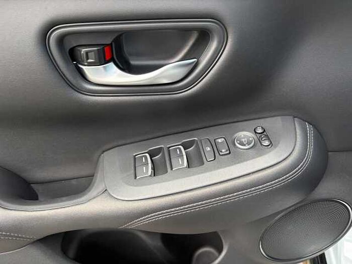Honda ZR-V 2,0 e:HEV Sport Navi/LED/Kamera