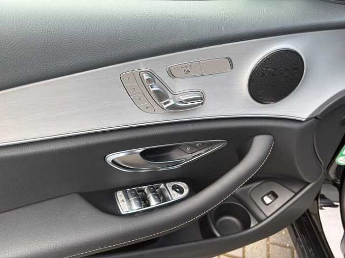Mercedes-Benz E 300 E T-Modell E 300 de 4Matic