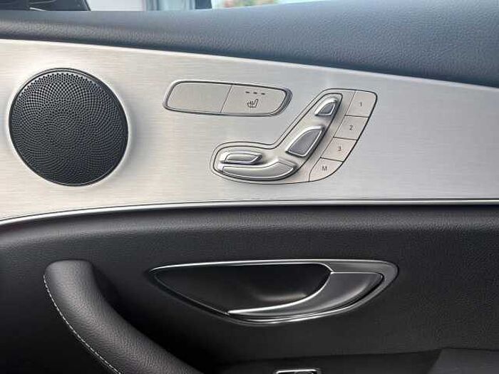 Mercedes-Benz E 300 E T-Modell E 300 de 4Matic