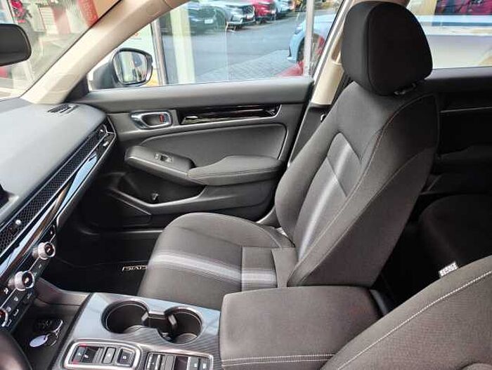 Honda Civic 2,0 e:HEV Elegance Navi/Kamera/LED