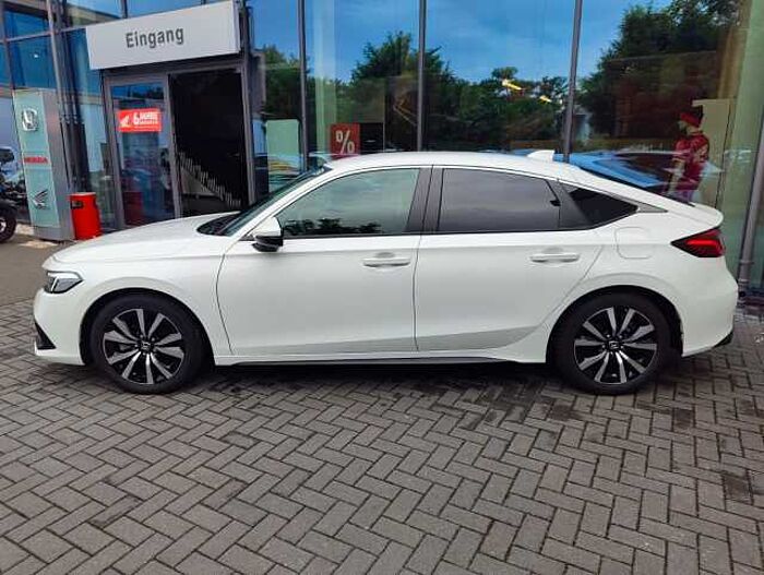Honda Civic 2,0 e:HEV Elegance Navi/Kamera/LED