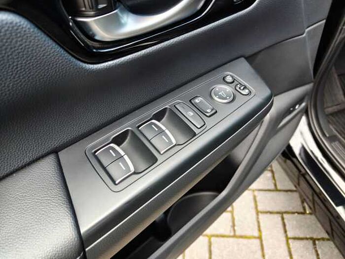 Honda CR-V 2,0 e: PHEV Advance Tech 2WD AHK/Navi