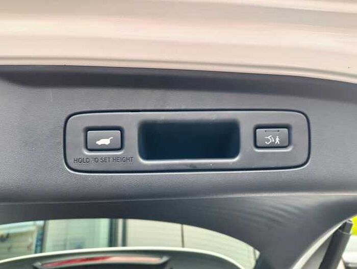 Honda ZR-V 2,0 e:HEV Sport NaviLED/BlackEmblem