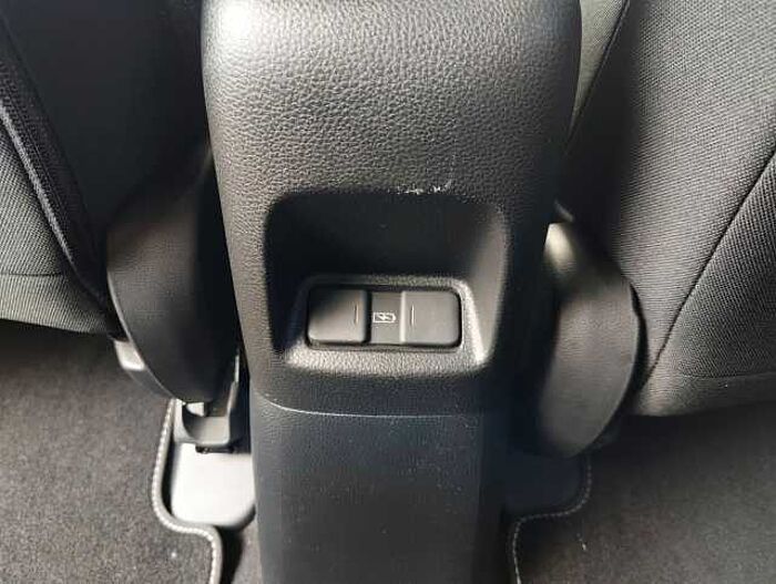 Honda Jazz 1.5 Hybrid Crosstar Exe. Navi/LED/Kamera